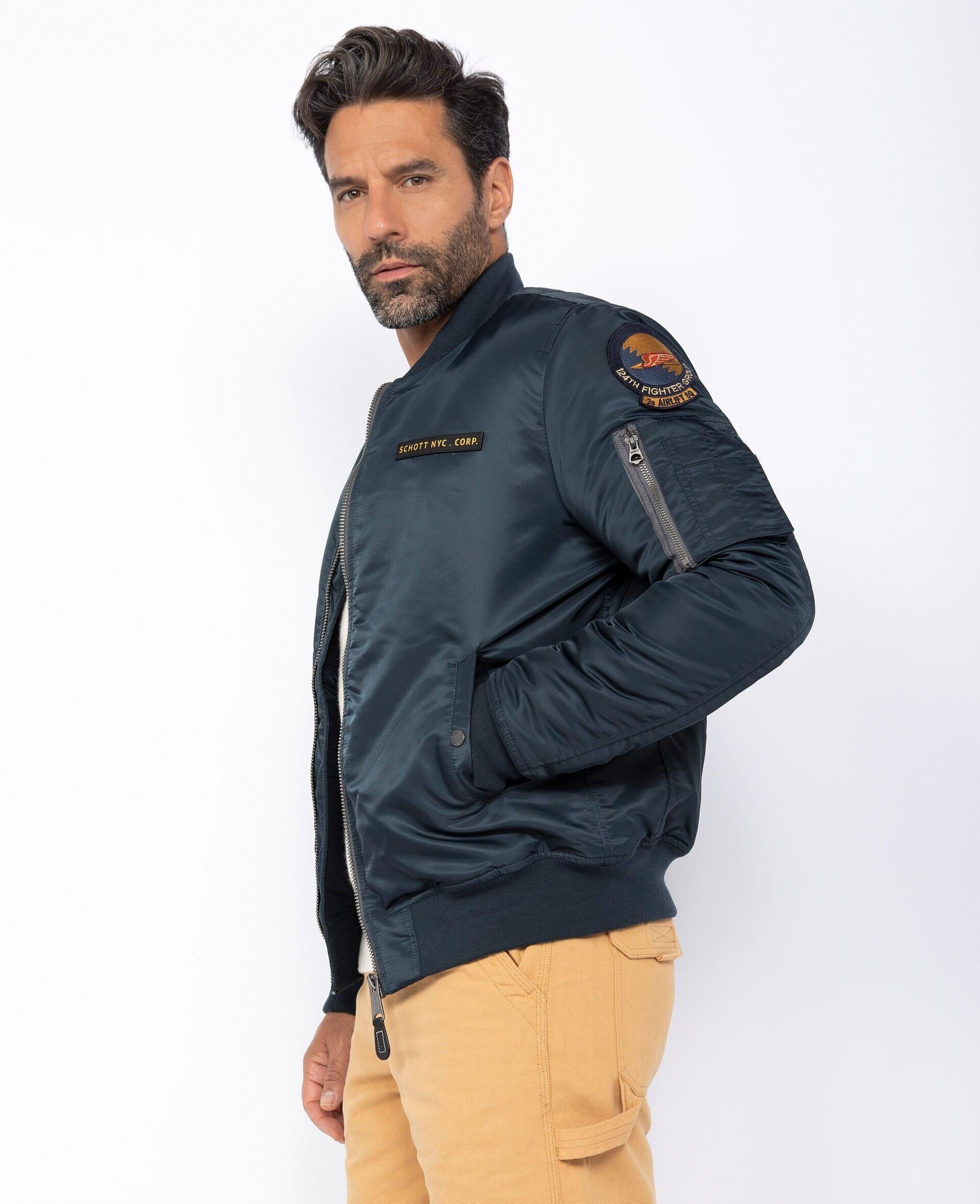 Chaqueta bomber con distintivo MA-1 en nailon reciclado AIRVINT - 2